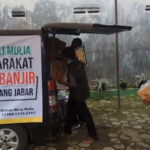 Video Penyaluran Bantuan untuk Korban Banjir Subang