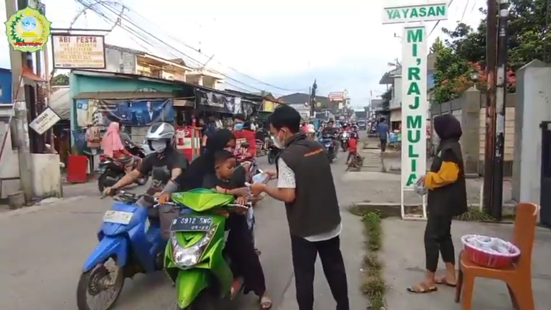 Yayasan Mi’raj Mulia Berbagi Ta’jil